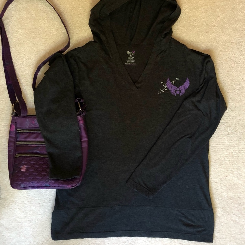 The Animal Rescue Site Paw Print Angel Wings Hoodie Size Medium